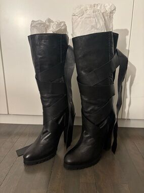 Women's Black High-Heel Wrap Leather Boots